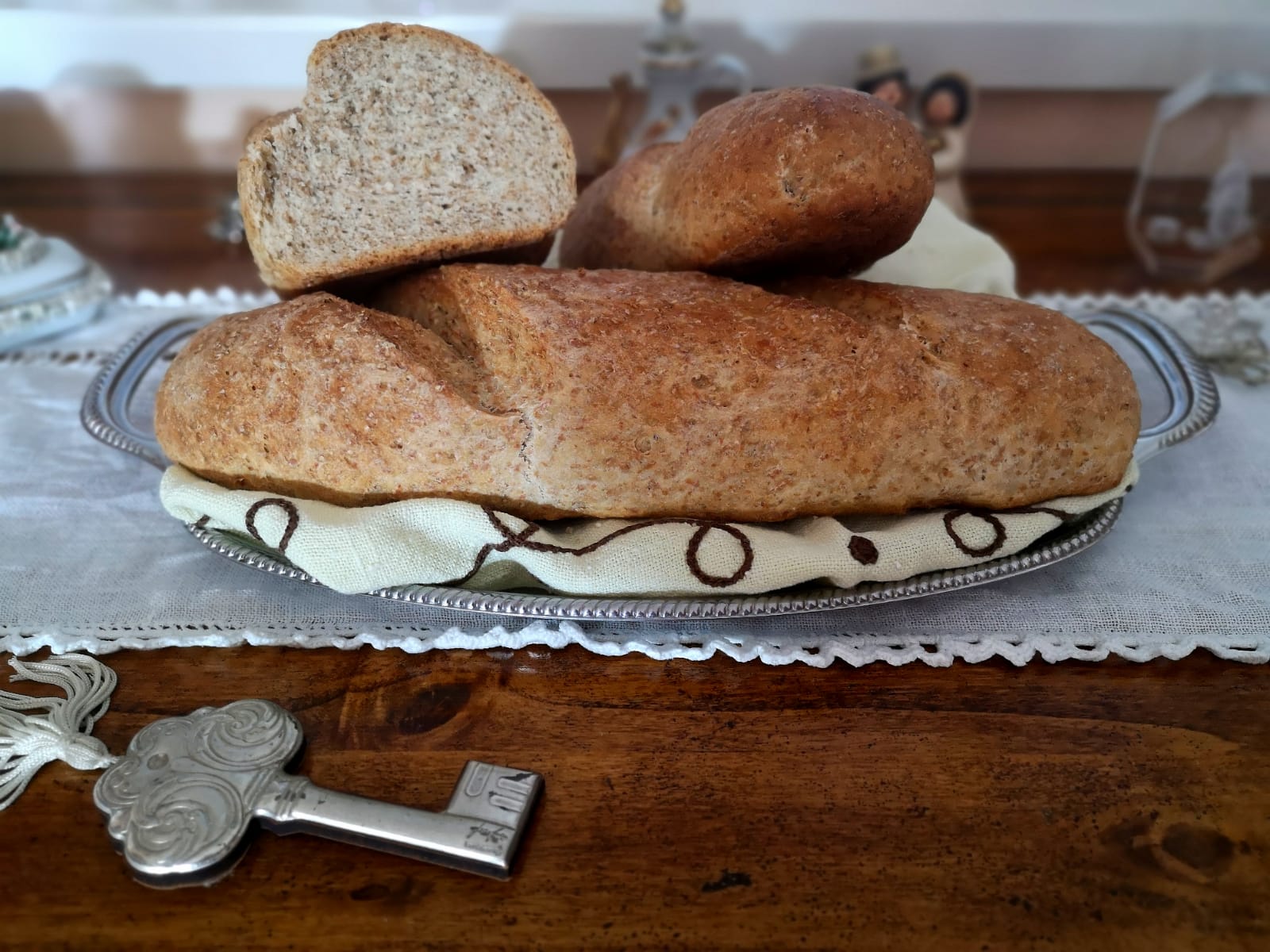 Pane rustico fatto in casa, ricetta semplice